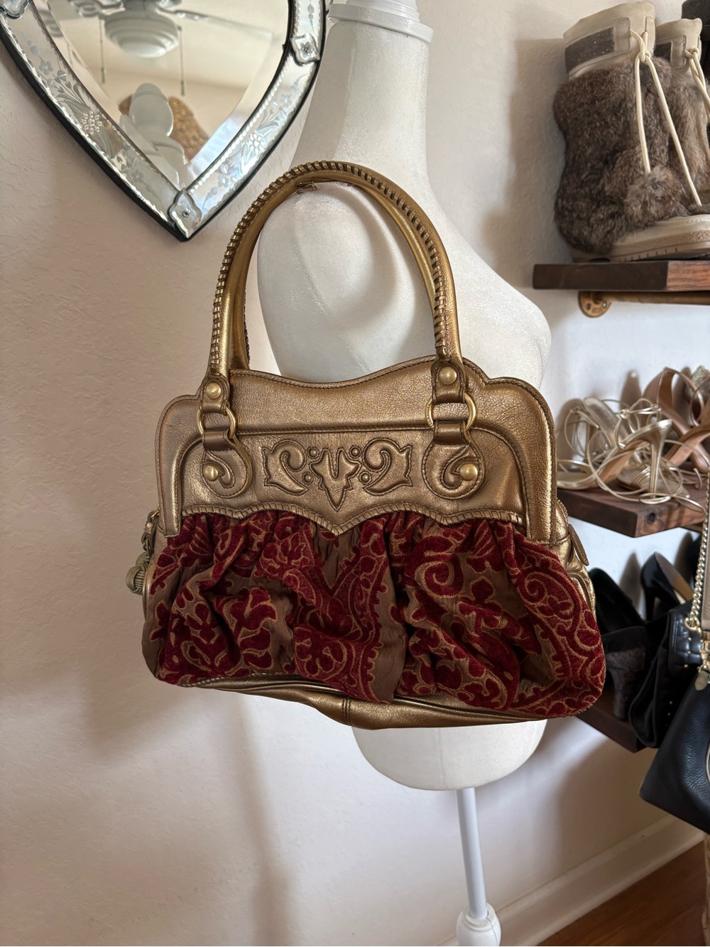 NWOT Isabella Fiore Gold and Burgundy Quilted Women's Satchel Handbag
